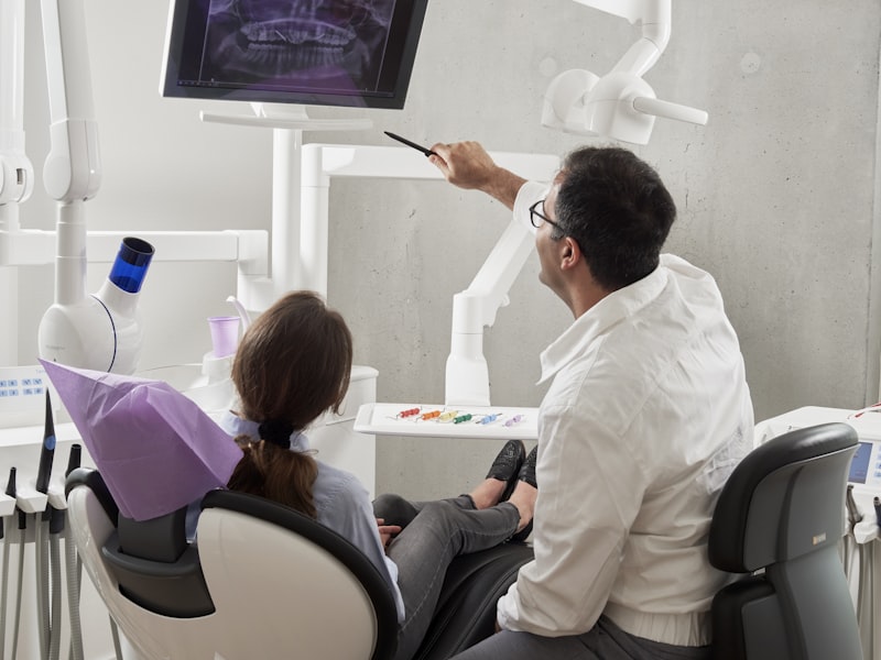 Génération de leads patients dentaires qualifiés en 2026 Cabinet dentaire moderne avec fauteuil – leads dentaires qualifiés en 2026
